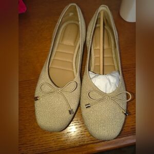 Katie & Kelly Metallic Beige Ballet Flats with Bow